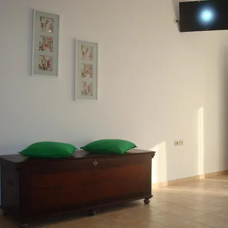 Merlot Village Aparthotel 4*