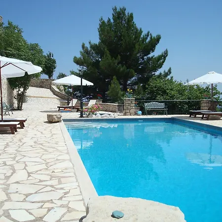 Aparthotel Merlot Village