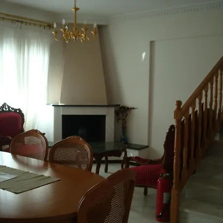 Merlot Village Kariá