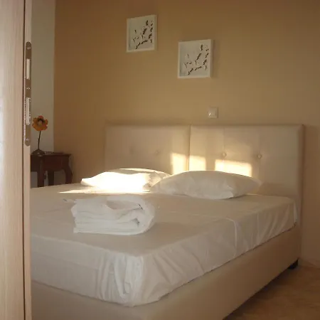 Merlot Village Rental Properties * Karia (Lefkada)