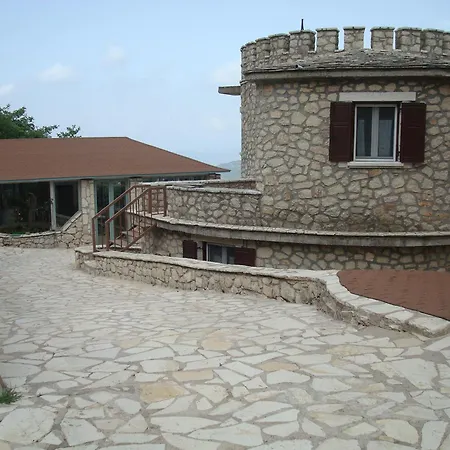 Merlot Village 4* Kariá