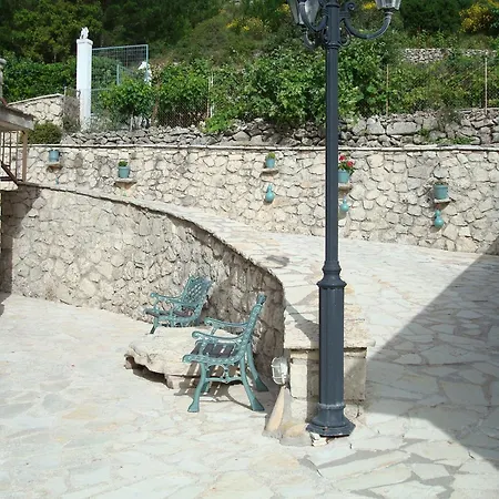 Merlot Village Rental Properties * Karia (Lefkada)