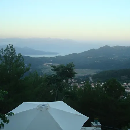 Merlot Village Rental Properties Aparthotel Karia (Lefkada)